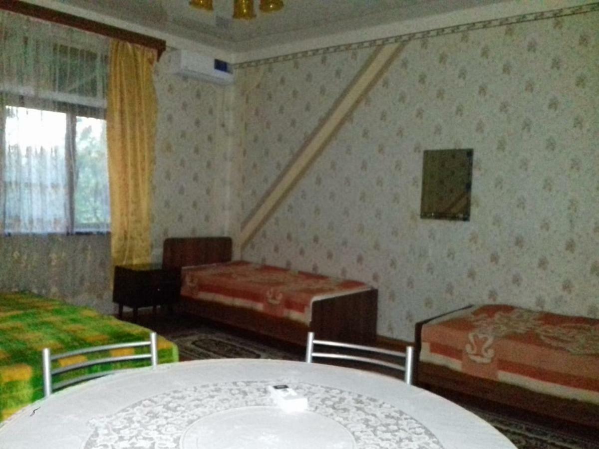 Guesthouse At Oleg'S Zolotoy Bereg Gudauta Εξωτερικό φωτογραφία